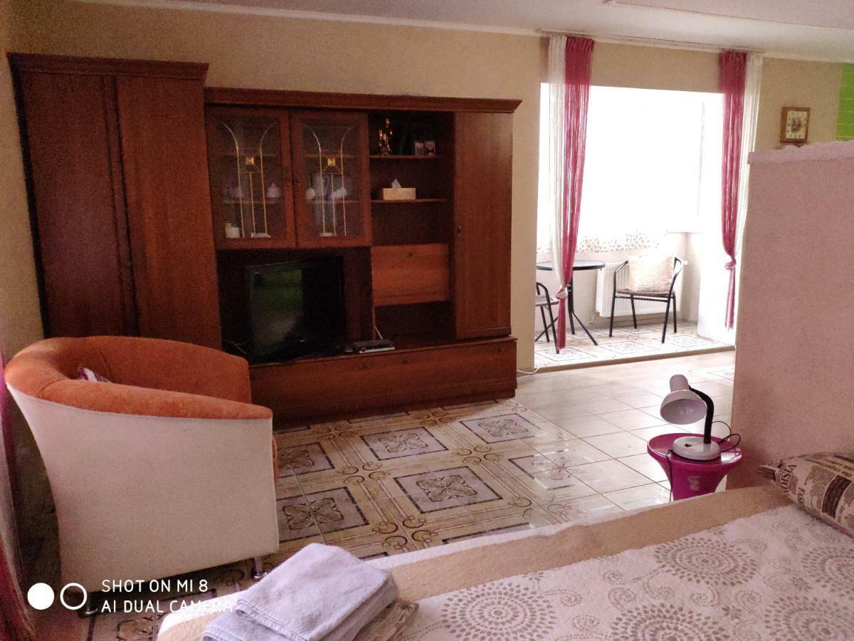 موكاشيفه Apartments Domovik Latorichnaya,3 المظهر الخارجي الصورة